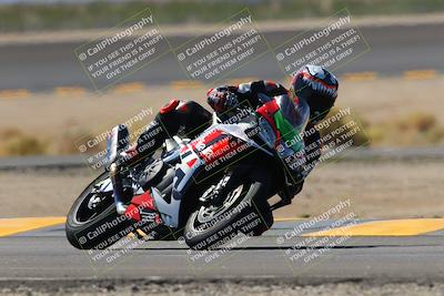 media/Oct-08-2022-SoCal Trackdays (Sat) [[1fc3beec89]]/Turn 14 (1050am)/